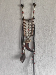 amulet na krk medvědí dráp